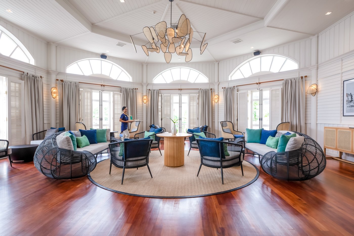 Вояджер47 Клубный зал