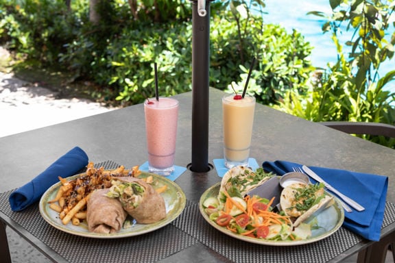 holua-бассейн-сайд