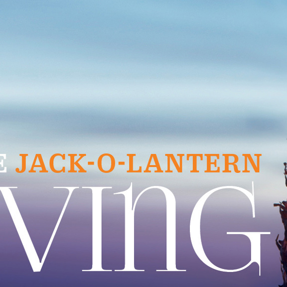 Вырезание тыквы на Хэллоуин