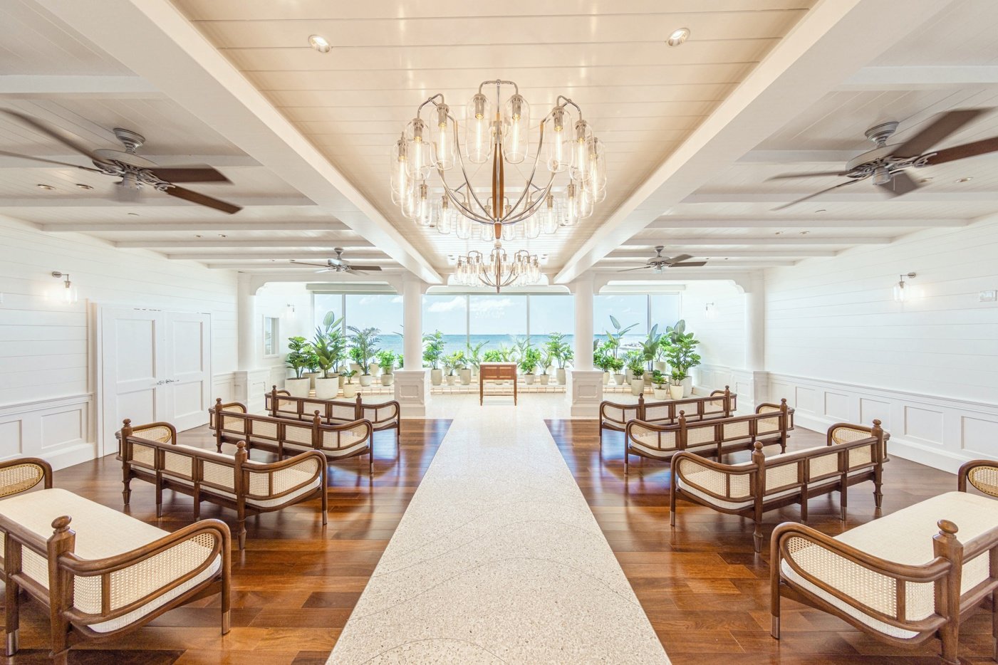 Установка часовни Кахавай